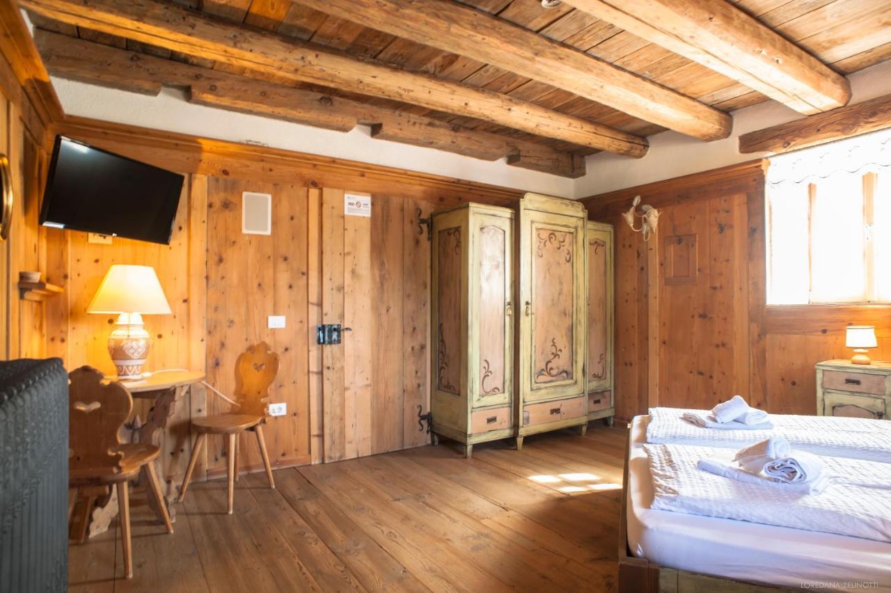 Maso Franceschella Bed and Breakfast Carano  Exteriör bild