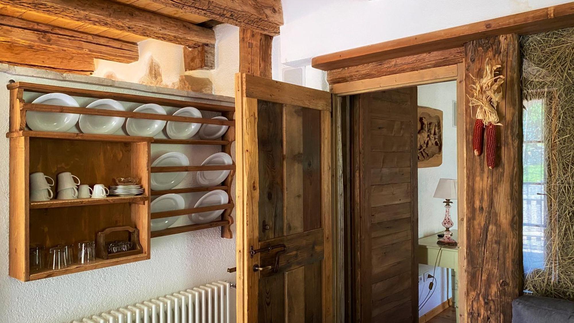 Maso Franceschella Bed and Breakfast Carano  Exteriör bild