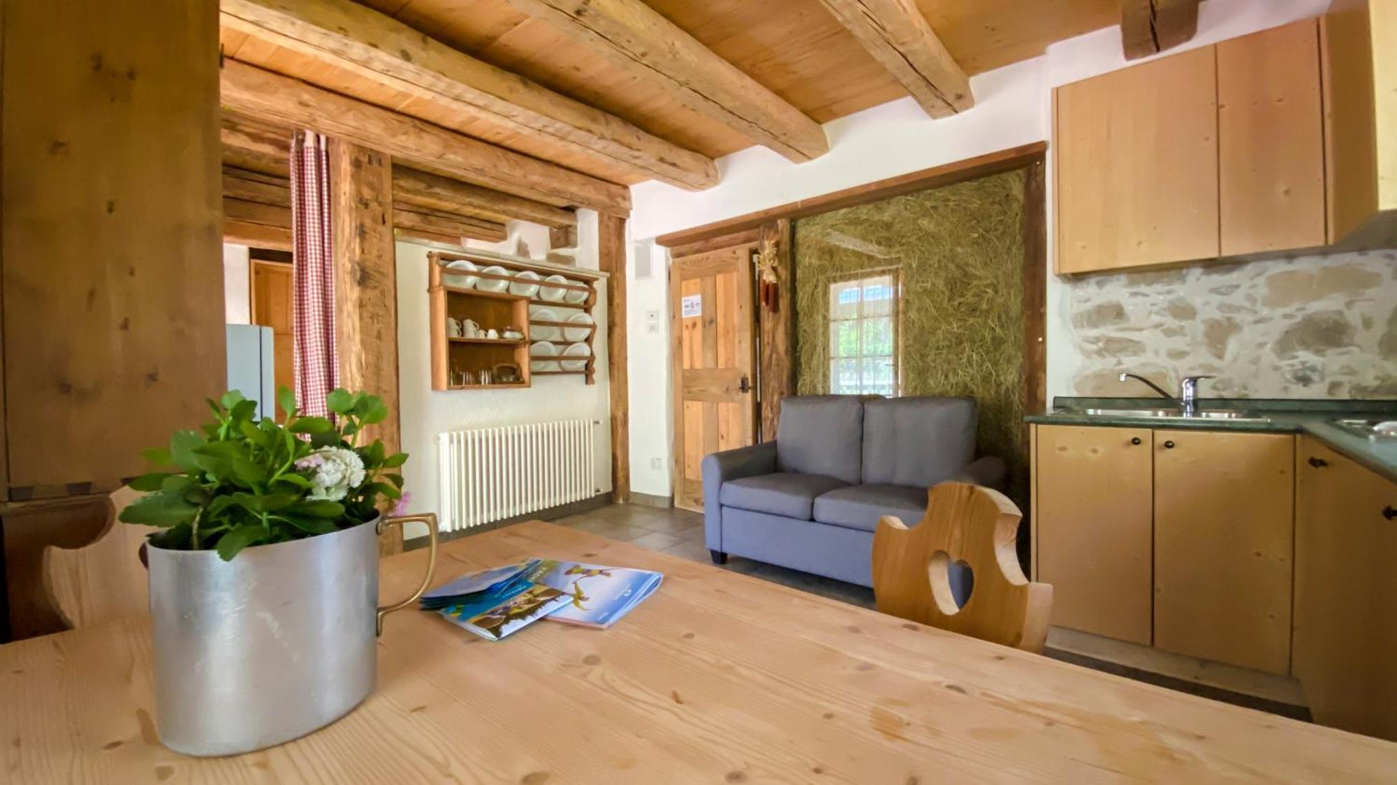 Maso Franceschella Bed and Breakfast Carano  Exteriör bild