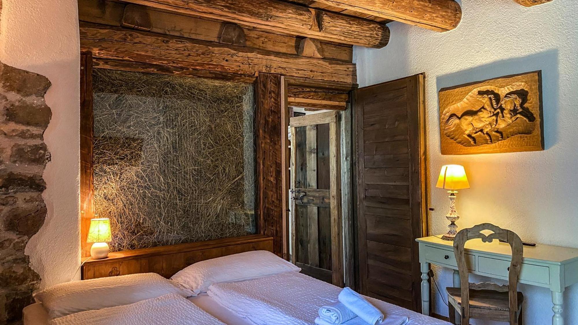 Maso Franceschella Bed and Breakfast Carano  Exteriör bild