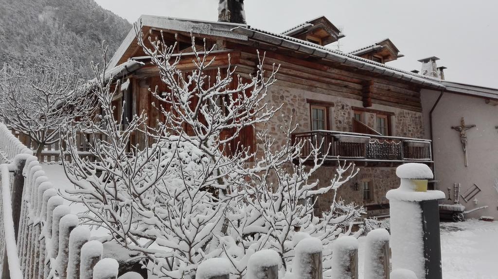 Maso Franceschella Bed and Breakfast Carano  Exteriör bild